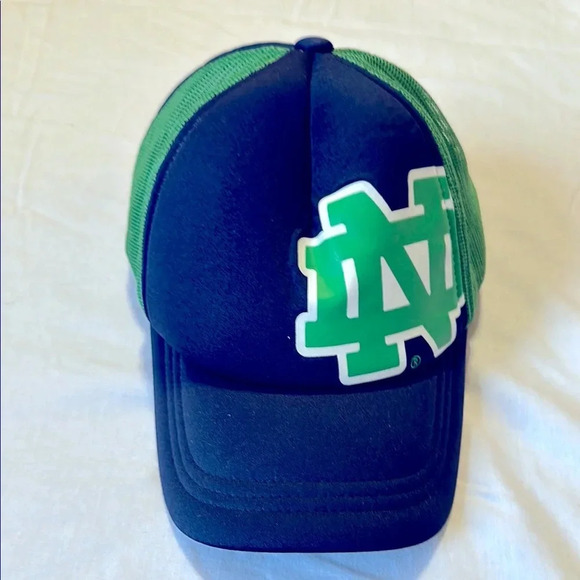 Adidas Notre Dame Fighting Irish SnapBack Hat - Picture 1 of 7